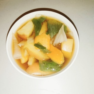 リンゴと玉ねぎ・味噌スープ